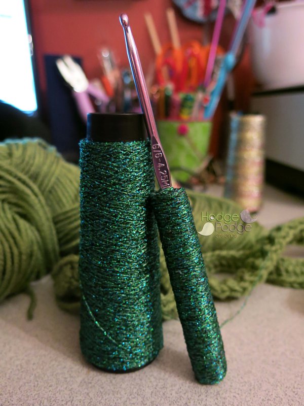 https://hodgepodgecrochet.wordpress.com :: Spotlight on Kreinik: How to Cover a Crochet Hook